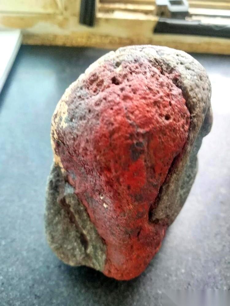 想把一个男人搞废，特别简单。你就心安理得地等着他对你好就行了。等他给你夹菜，