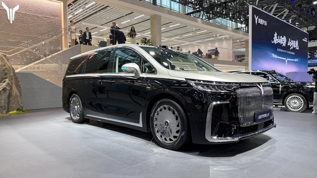 某些成熟的汽车消费市场，把那些6座和7座的MPV称之为保姆车，而不是商务车，因为