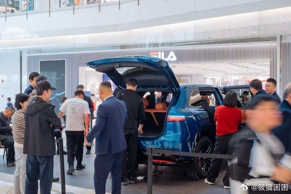 问界M6近七成小订用户为90后现在的年轻人买车真的很有自己想法，问界M6就很贴合