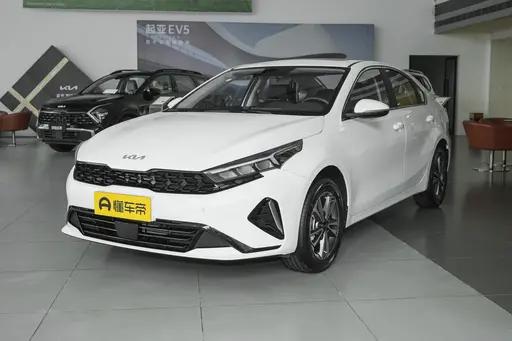 8万左右买起亚K3：新车图省心，二手图划算，怎么选更不后悔？ 如果预算卡在7