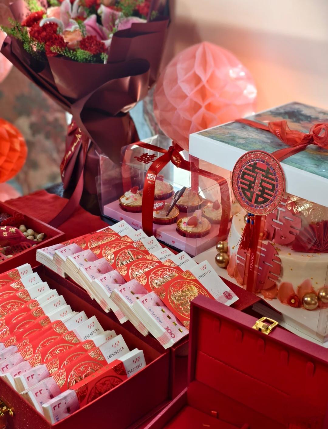 彩礼该不该留给弟弟?元旦回老家，对门邻居的女儿终于订婚了，年底准备结婚。我一到