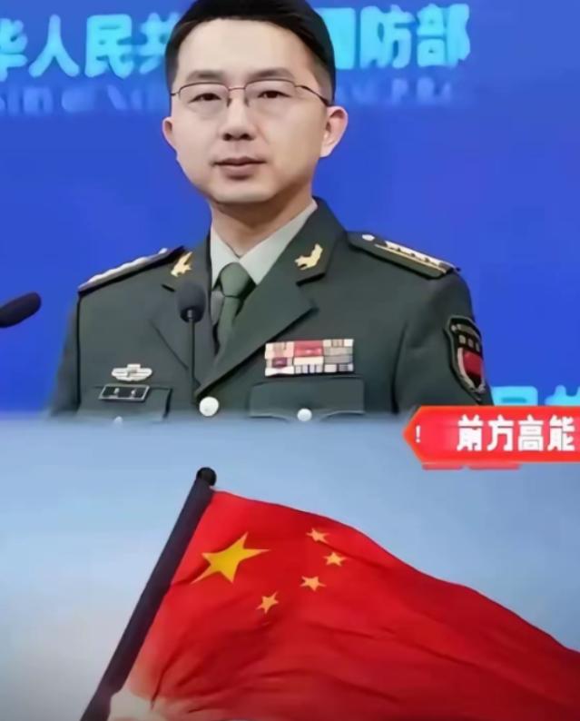 美军航母撞枪口上了！8月10号这天，消息传出来了。美国海军那艘华盛顿号航母，