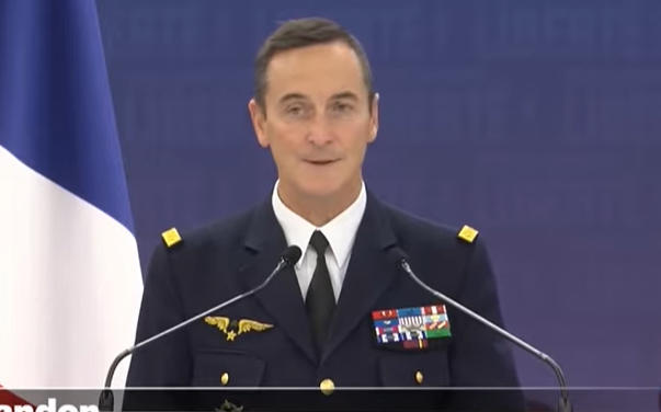 法国将军叫嚣“为国牺牲孩子”，炸锅言论遭全网围攻：没人愿为乌克兰送死！