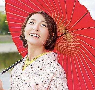 半生无红颜知己，成了心底难愈的遗憾退休后日子慢了下来，常在阳台泡一壶茶，对