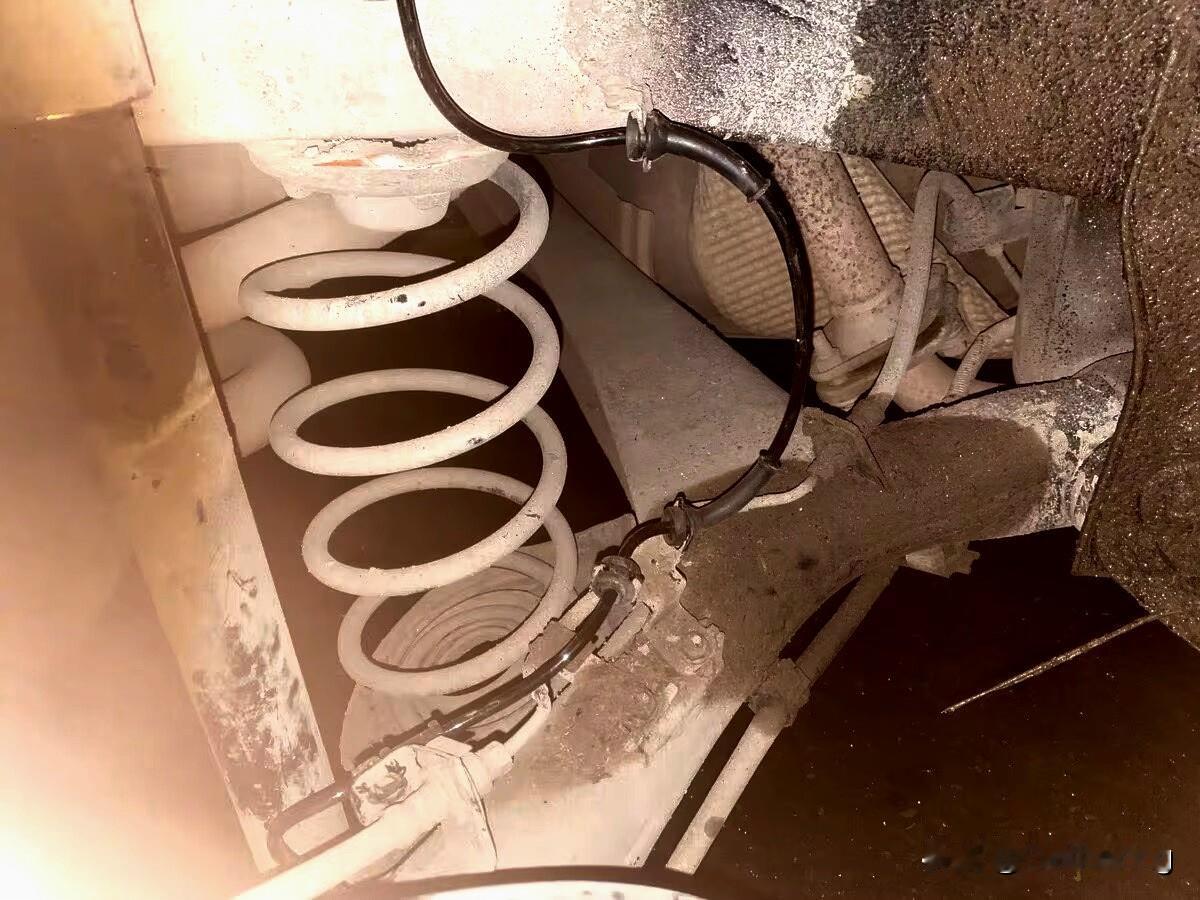 朋友们大家注意，今天广东降温了广东的温度从今天开始就降的比较明显了，大家注意谨