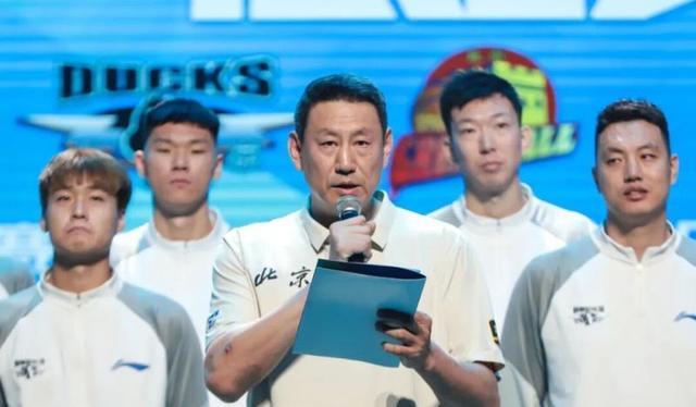 2026‑2027赛季CBA，北京首钢男篮常规赛第一场是客场对阵吉林队，比赛时间