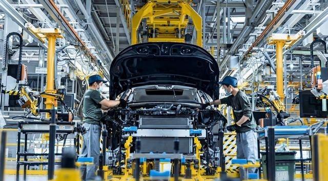 欧美芯片企业严重警告！如果中国再降价，世界芯片产业将被毁灭。事情得从前几年说起，