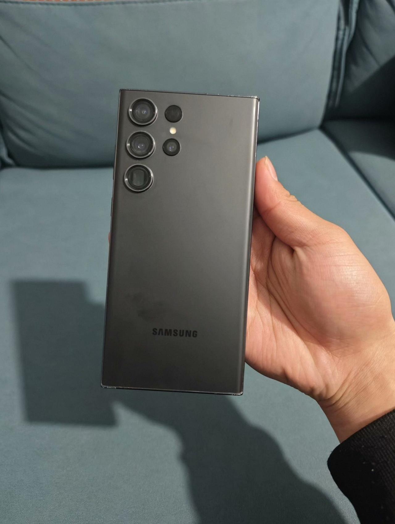 FindX9U快点发布吧，我的三星S23Ultra终于能换了！我真的哭si