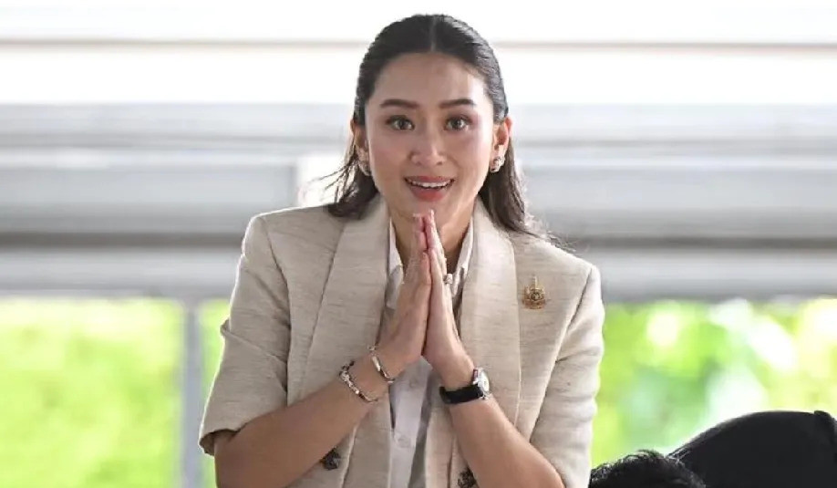 泰王出手稳局势，洪森家族靠不住！啥？泰王竟然看穿了反对派