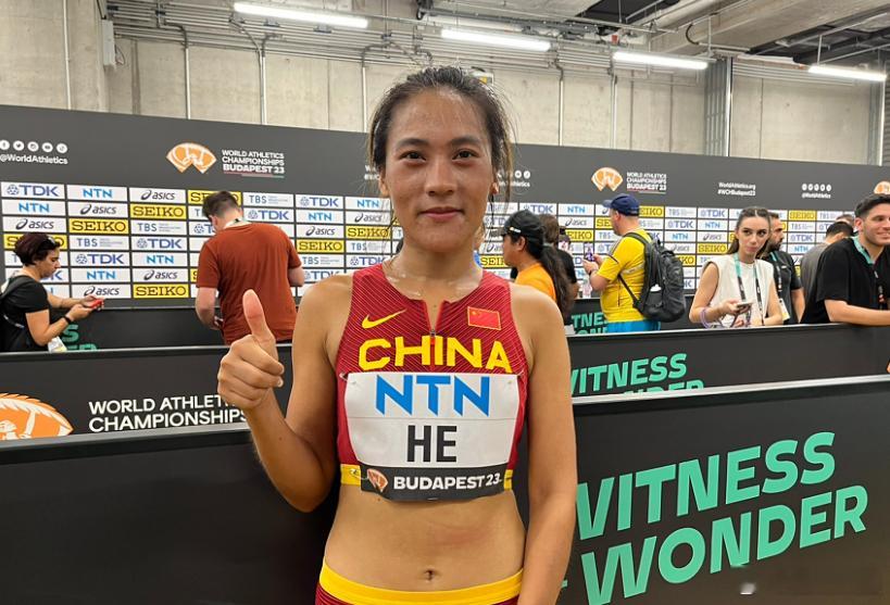 何巫呷世锦赛跑出中国女子5000米十八年来最好成绩但离全国纪录还有近40秒夸张