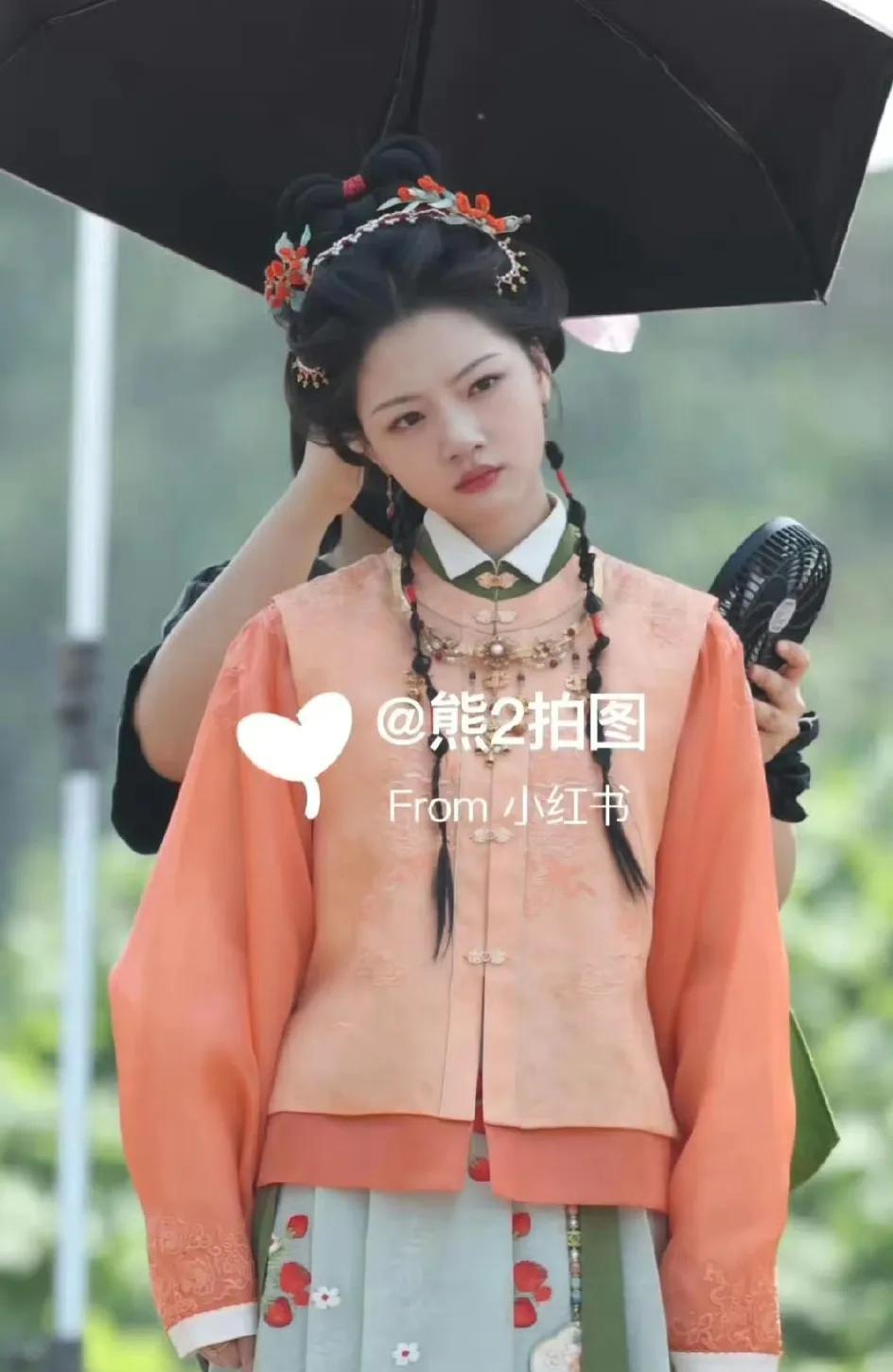 除了《玉骨遥》，任敏其他古装扮相都还挺好看的，她比较靠妆造，时而好看时而不好看的