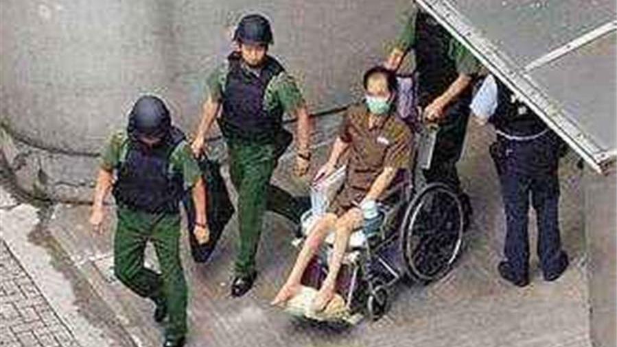 中国大案侦破实录-处决黑老大刘涌2