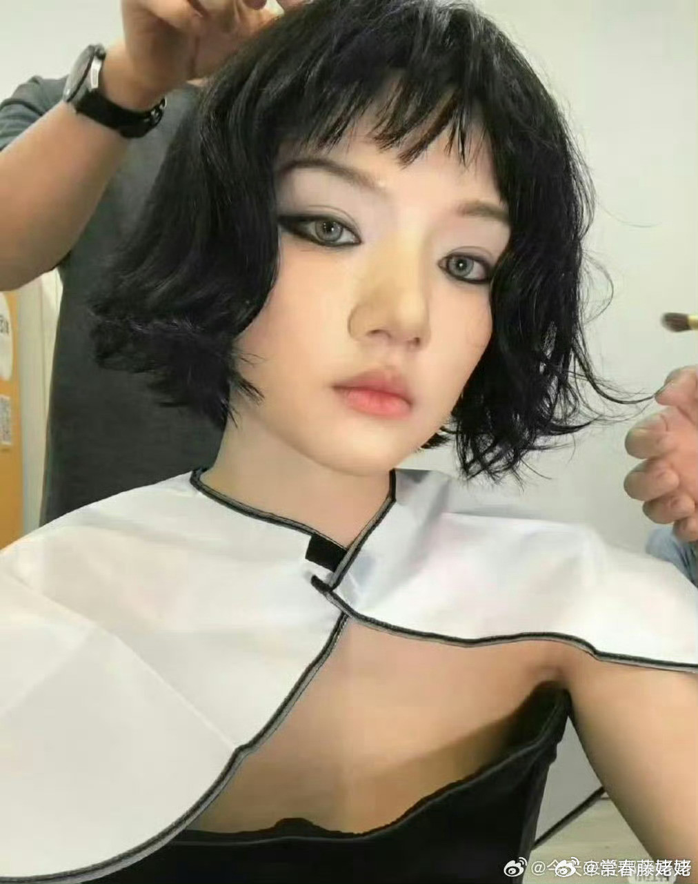 满屏都是鼻子👃