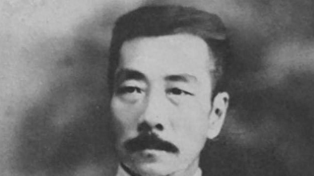 1928年，47岁的鲁迅瞒着妻子，和自己的女学生许广平在上海同居。许广平怀孕后，