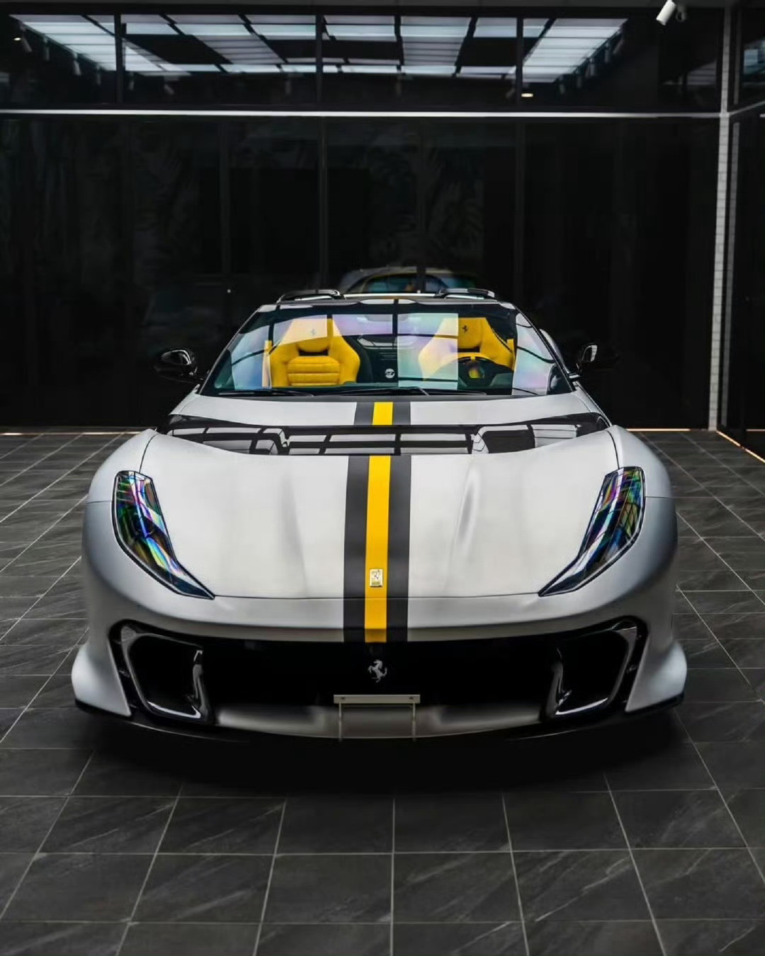 Ferrari812CompetizioneA​​​