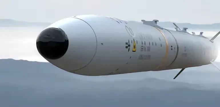 350枚导弹怎么来的？英国将为乌克兰提供350枚ASRAAM导弹。这原来是一种