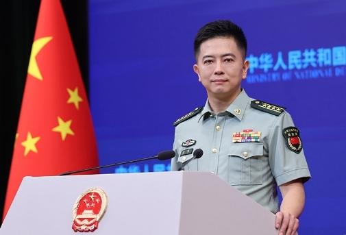 字少，事大！国防部发声：菲律宾是南海和平的破坏者！10月16日，国防部新闻