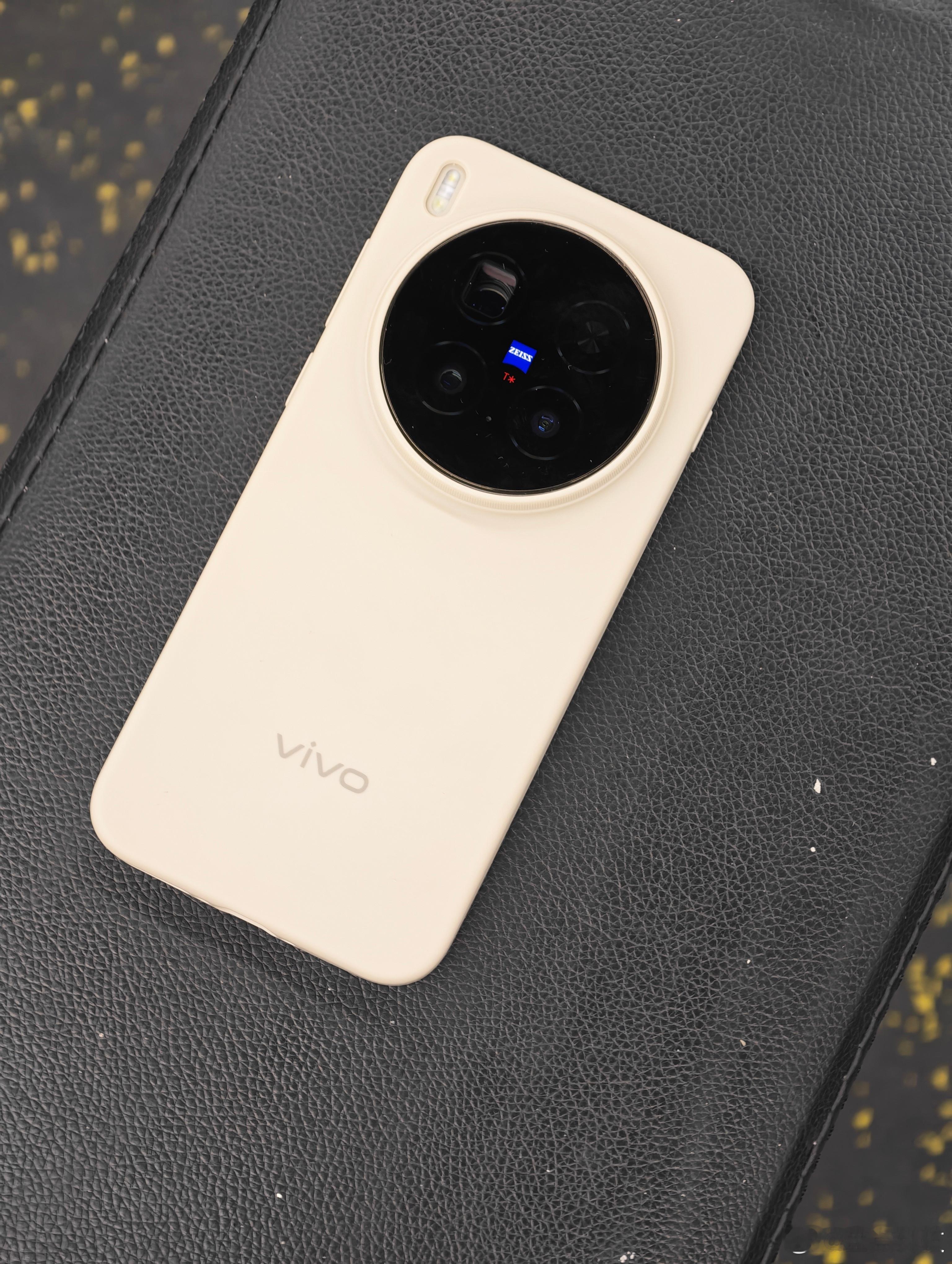 又种草了一台vivoX300Pro，我快成带货博主了！！下次如果有机会去登黄