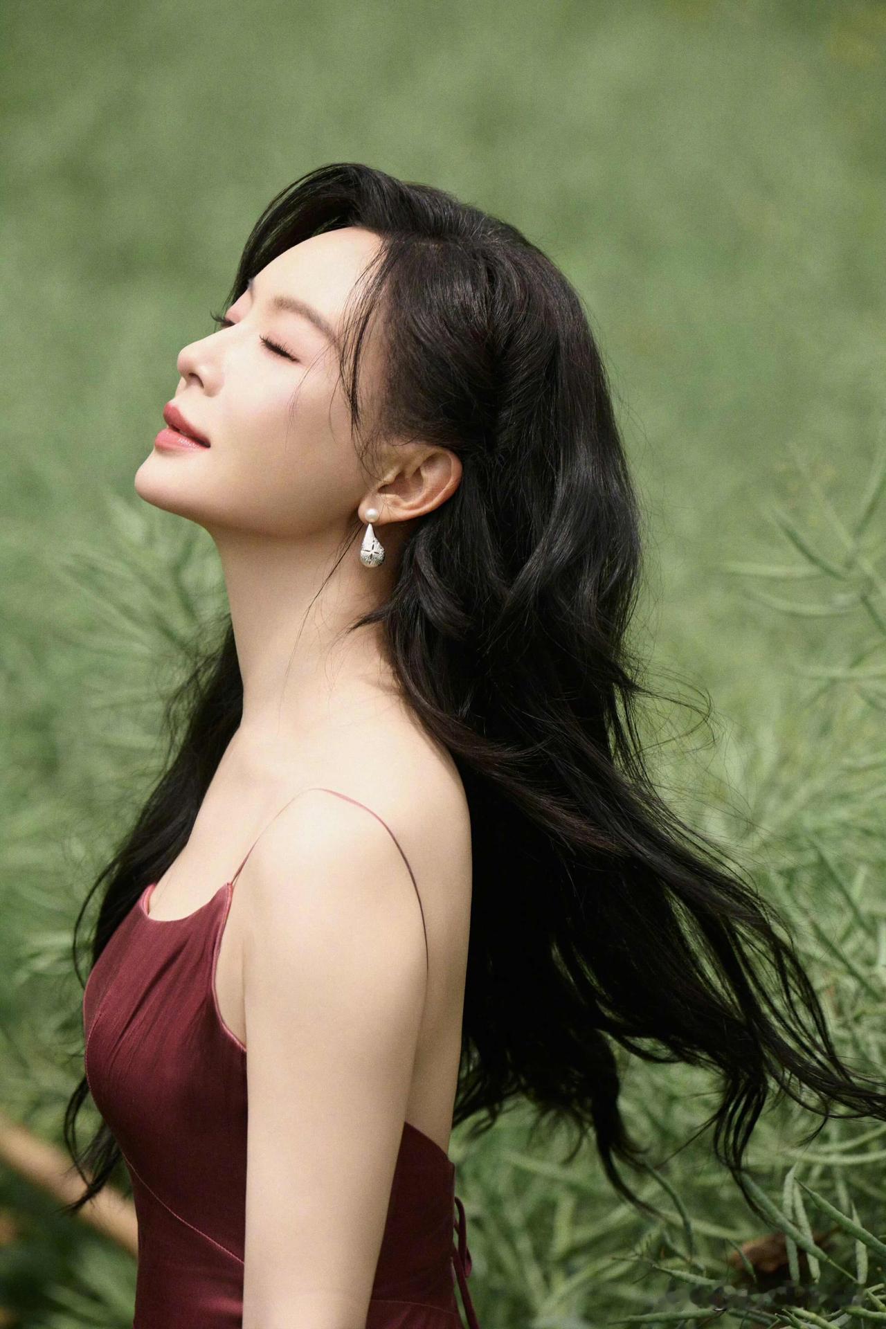 女生怎么穿搭会看上去很优雅