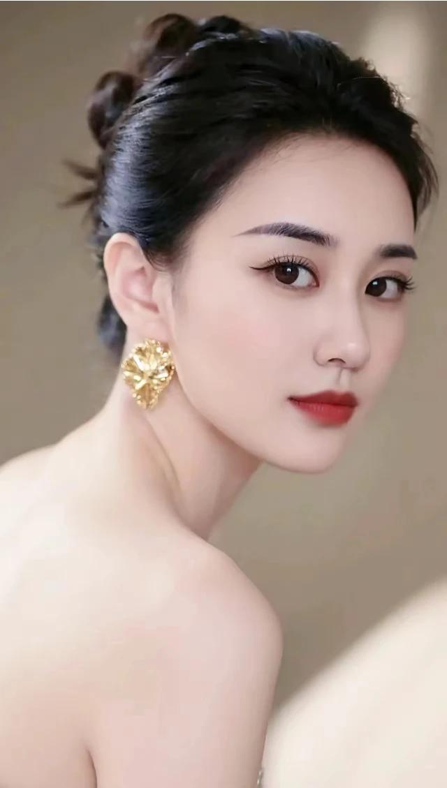 人生之苦，难以避免。心态平和，可解烦忧。不急不躁，不温不火。三餐四季，慢煮