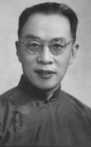 1956年，国学大师钱穆，61岁时三婚迎娶27岁胡美琦，新婚夜，他盯着如花似玉的
