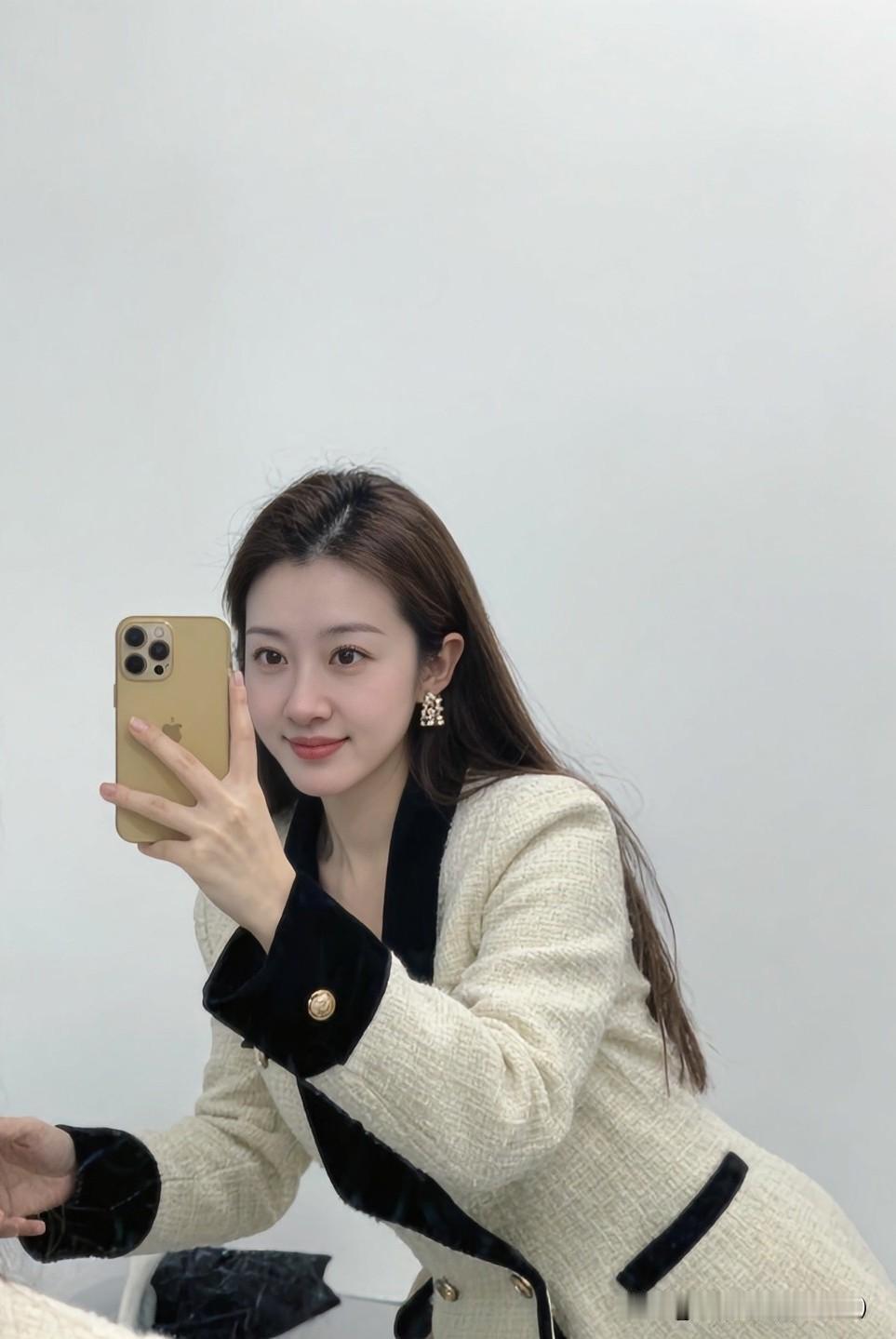 男人不爱你，真会和你在一起吗？答案是：有可能。或许是寂寞时的陪伴，或许