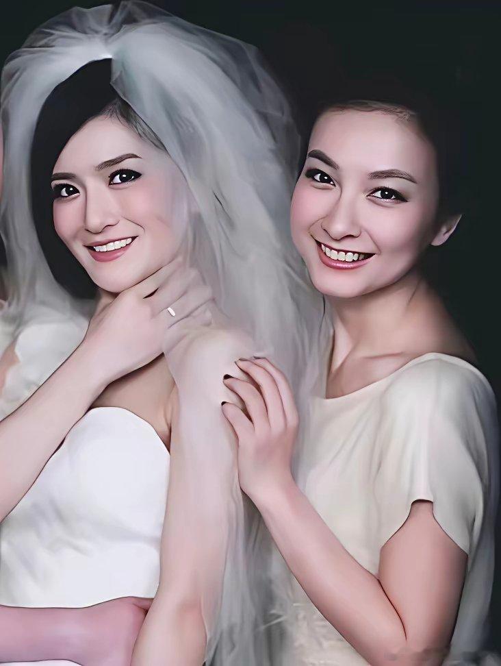 难怪那么多人都去谢娜演唱会了就吴昕不去原来两人真不是表面上看起来那么简单我大胆猜