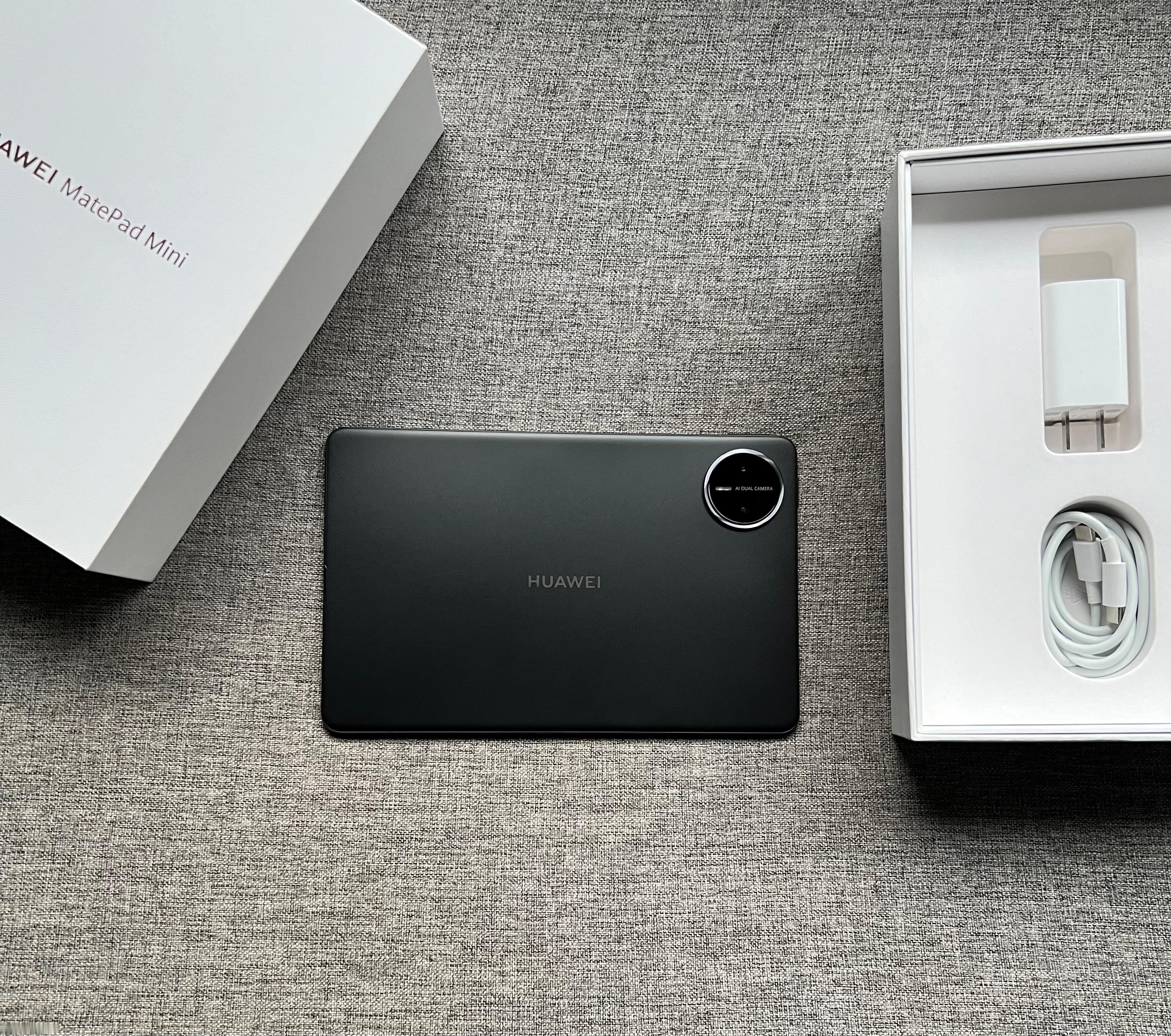 华为MatePadMini8.8寸标准版12+256G曜石黑，99新，