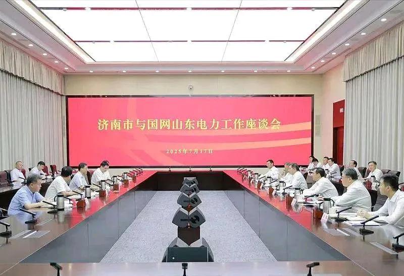 泰山队突然有钱了，济南市又拿出2-3亿资金支持？山东泰山队教练组重组了，引进新