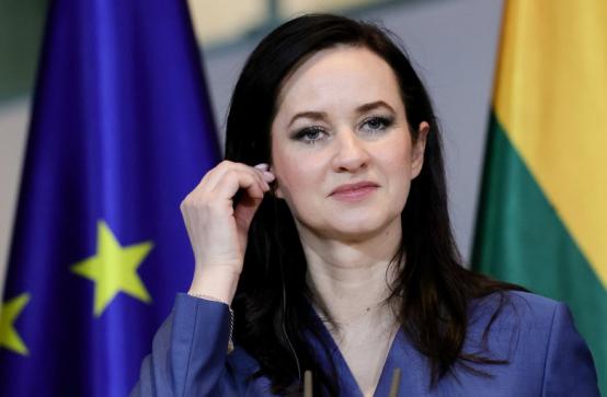 立陶宛彻底急眼了！女总理当众情绪失控，对着中国撂下最狠狠话："我们不会再保持克制