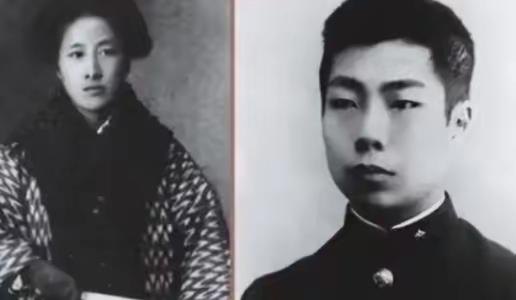 1905年，东京教室里快吵翻天了，三十岁的秋瑾嫌鲁迅搞思想启蒙太磨叽，突然从靴子