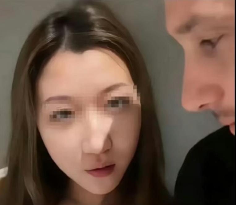 李欣莳的男朋友有多难堪？真心谈的小女友，去了一趟上海，听说还是他给买的票...