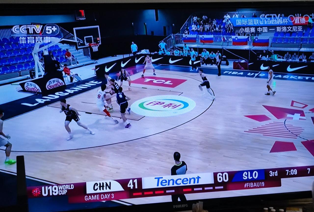 U19世界杯中国男篮第三节落后20分，55：75，应该是小组赛不敌斯洛文尼亚男篮