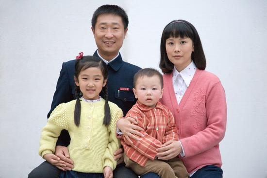 打孩子是最佳教育方式? 转变方式才能有和谐家庭!