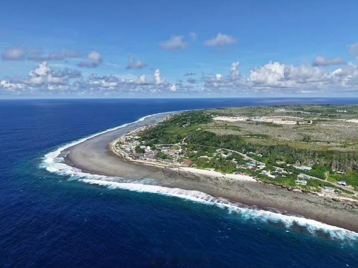 瑙鲁改名字了。外文名从Nauru改成了Naoero。联合国官网上已经换了，英