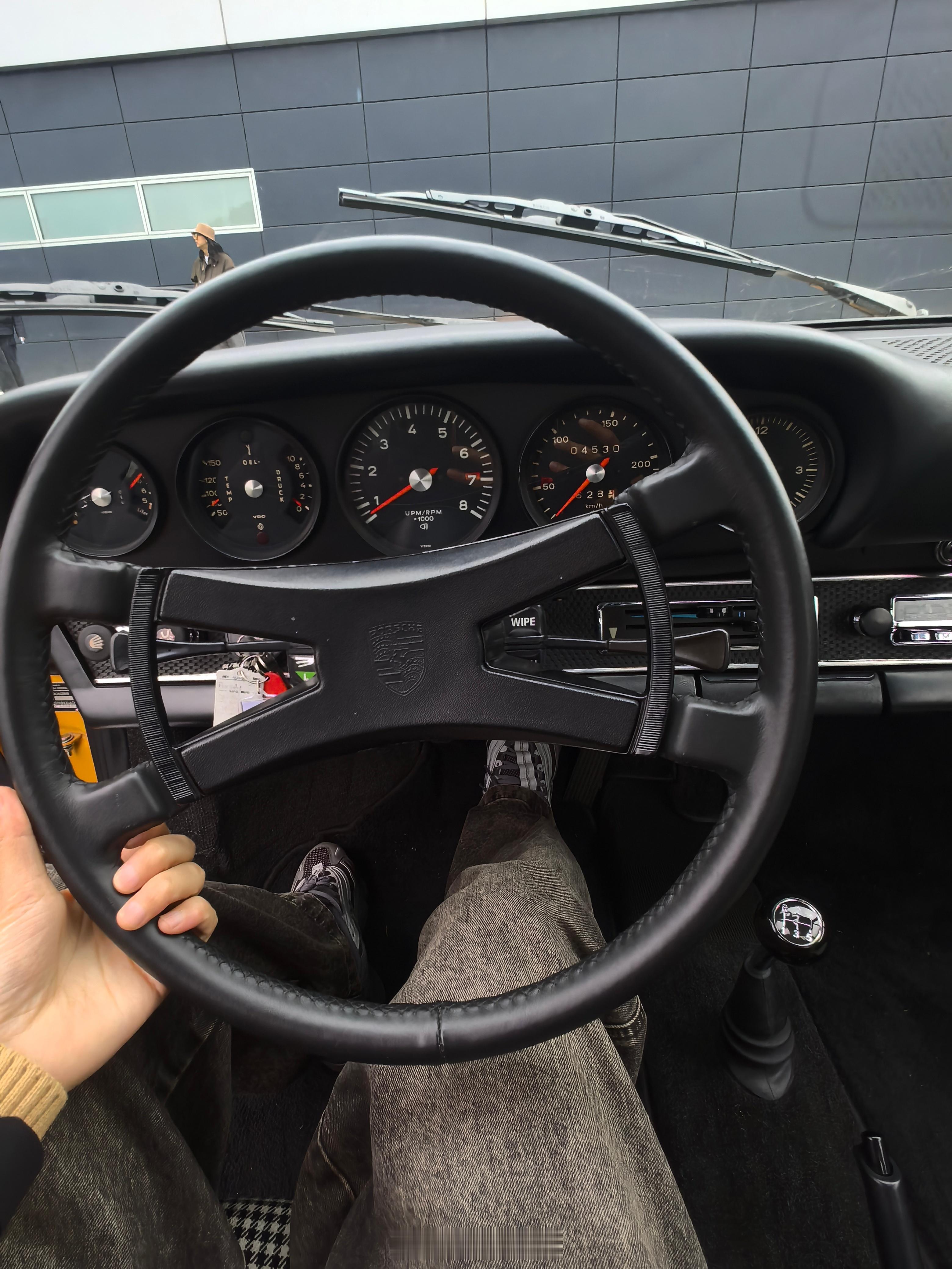 还有人知道dog-leg（狗腿）吗？