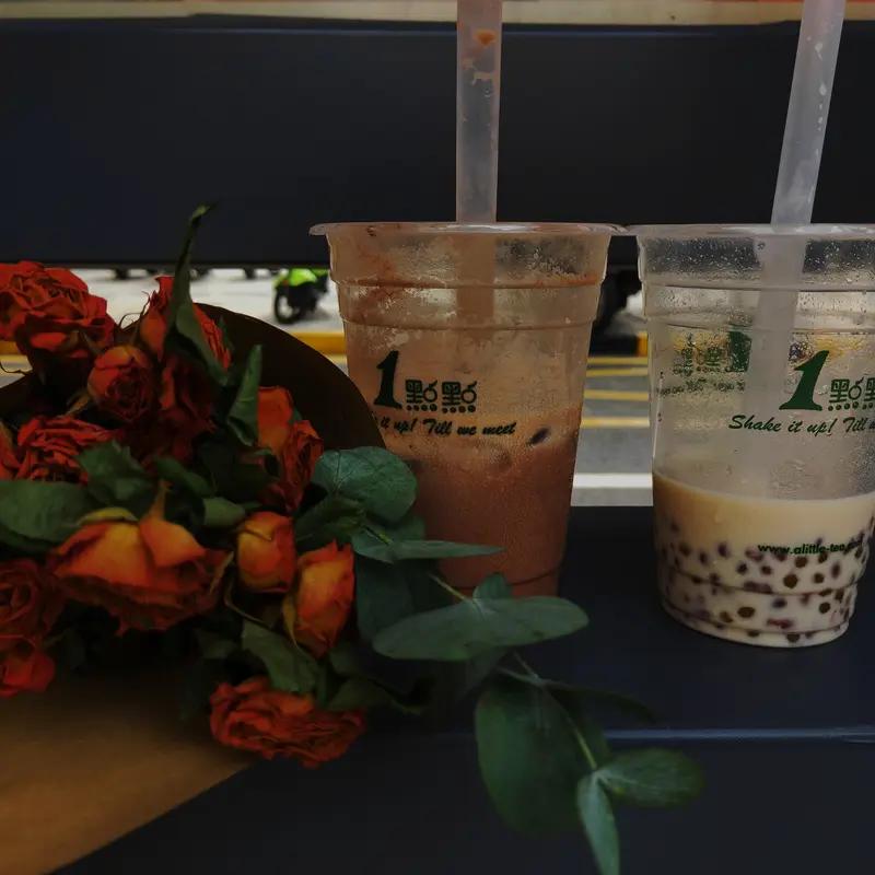 一点点用植脂末，为啥还有那么多人爱喝？很多人喝奶茶，都很在意一个问题：到底是