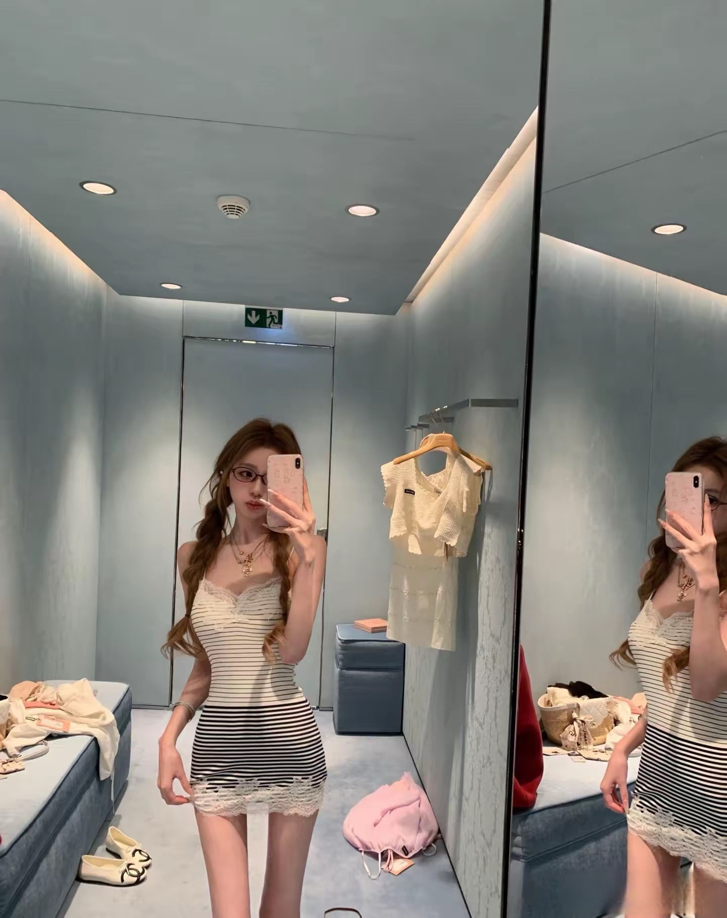 王思聪女友又晒美照，身材很哇塞，思聪女友这也太瘦了，目测没有80斤，用骨瘦如柴形