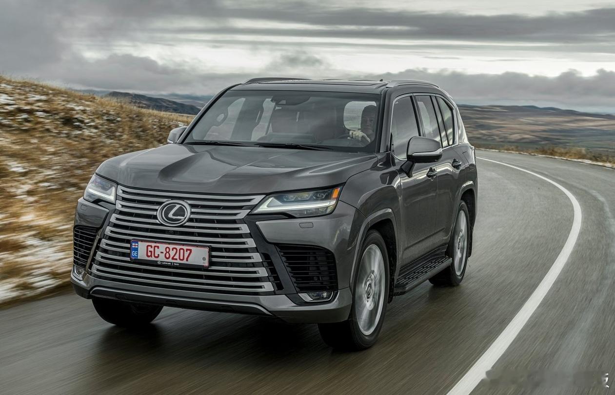 [笑着哭]闷声发财还得是雷克萨斯，进口豪华车里还能正增长，还有两款车当前要加价