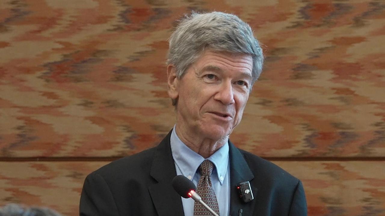 日本拿台湾问题碰瓷中国，背后的小算盘一目了然！美国专家戳破了真相：他们根本不