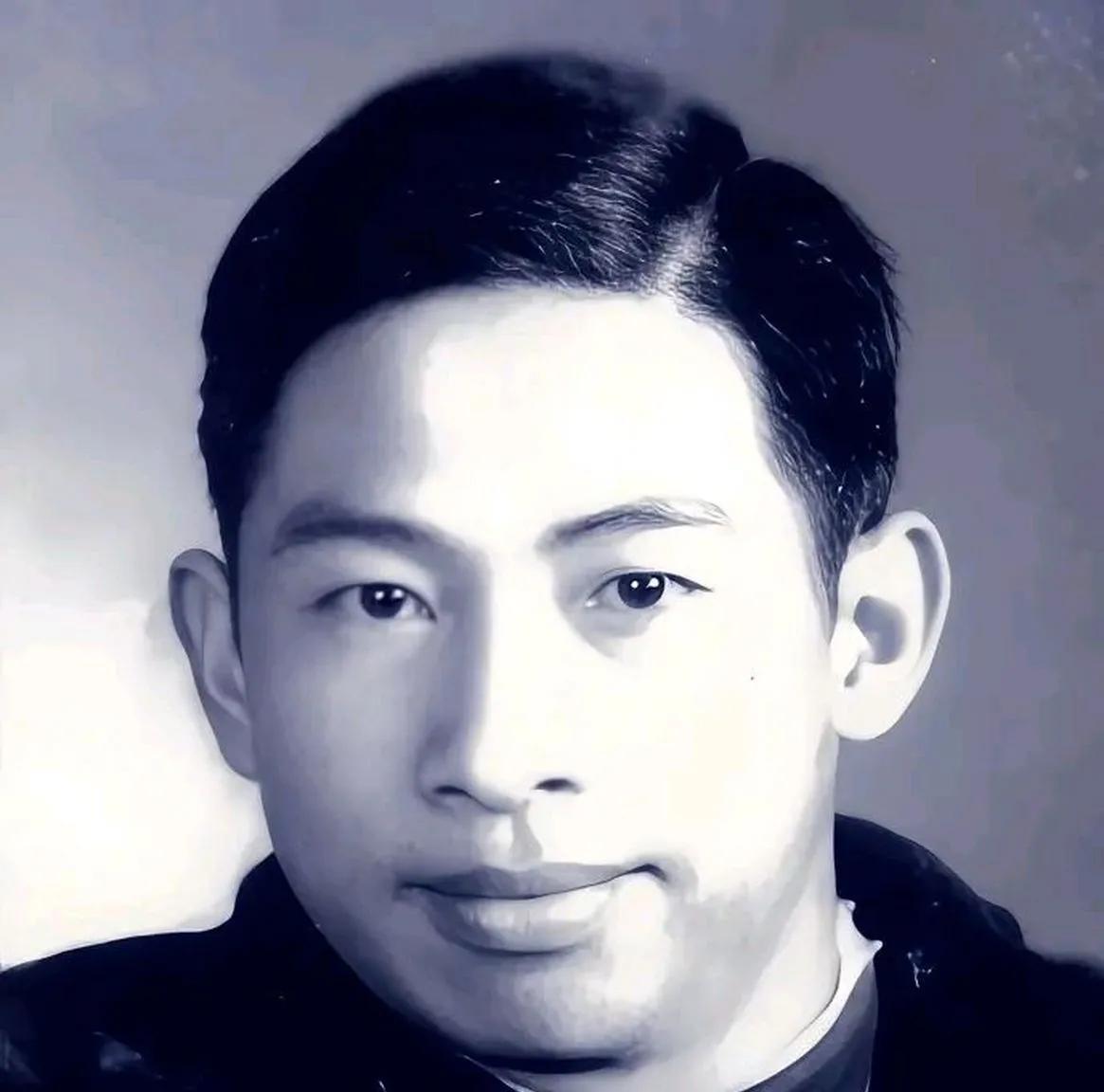 1956年，中南大学学生王明健在毕业前一天，突然被两名没有任何军衔与职务的神秘军