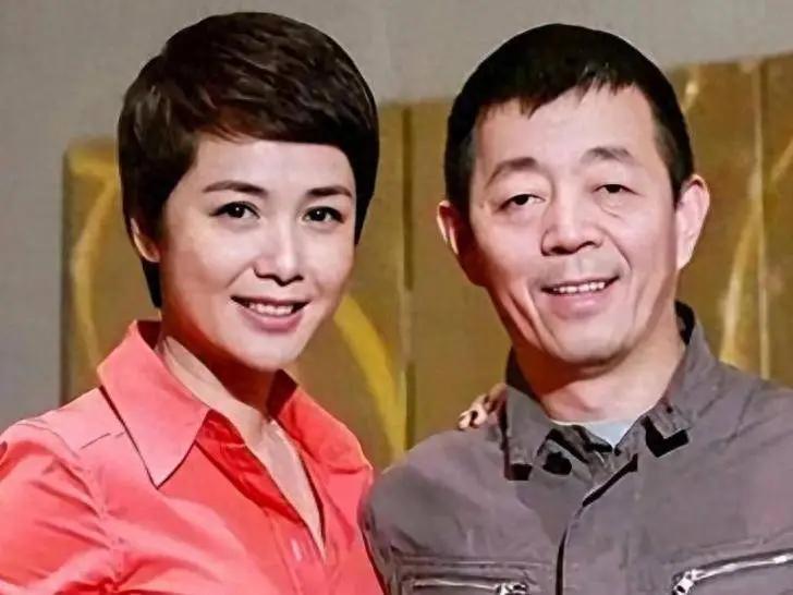 2016年，蒋雯丽把公司刚套现的13亿，大方地拿出1.2亿大方送给自己的外甥女马