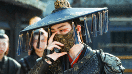 刘宇宁揭面具的戏都拍出PTSD了实名举报刘宇宁太卷了！拍个戏还自带‘颜值管理套餐