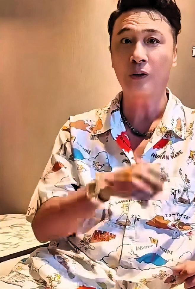 吴镇宇把剧本往桌上一摔：“我要的是十八岁，不是二十八岁整完容的。”这话是《妙