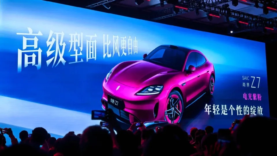 混动还是纯电，其实没有绝对更好，只有更适合你。日常通勤、充电方便，选纯电更省