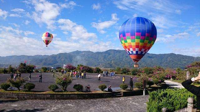 腾冲，和风暖阳，此刻正好！