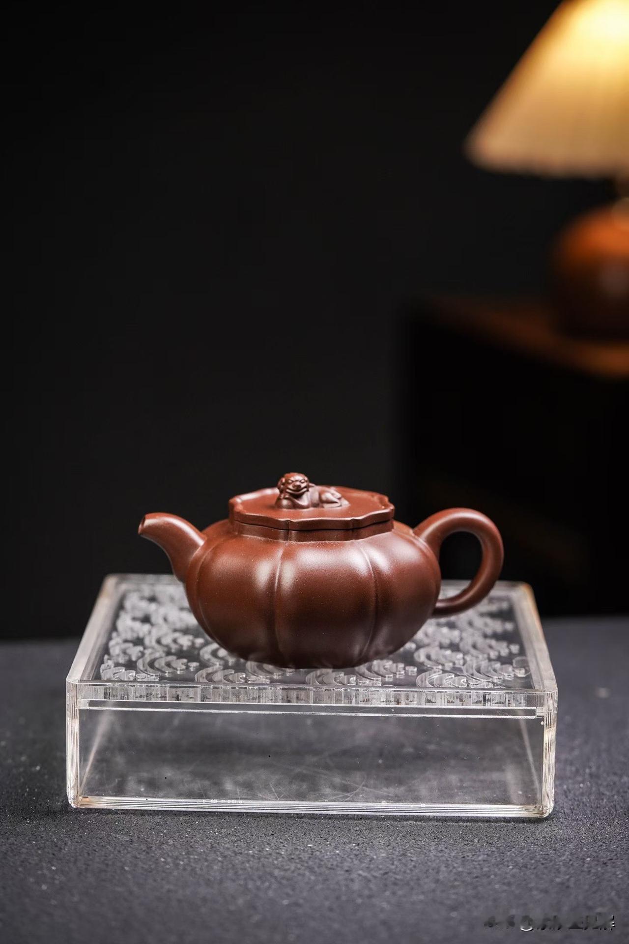 同样泡龙井，一把300，一把3000，区别到底在哪？我喝完告诉你真相上周末，我