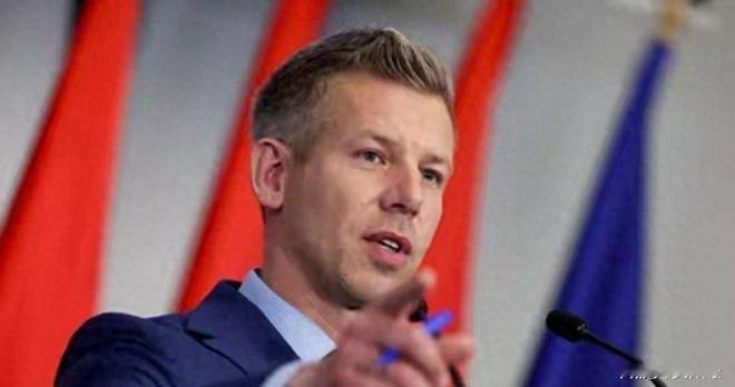 匈牙利政坛换帅，俄10天态度急转弯，能源底牌攥住小国命脉匈牙利政坛迎来大变