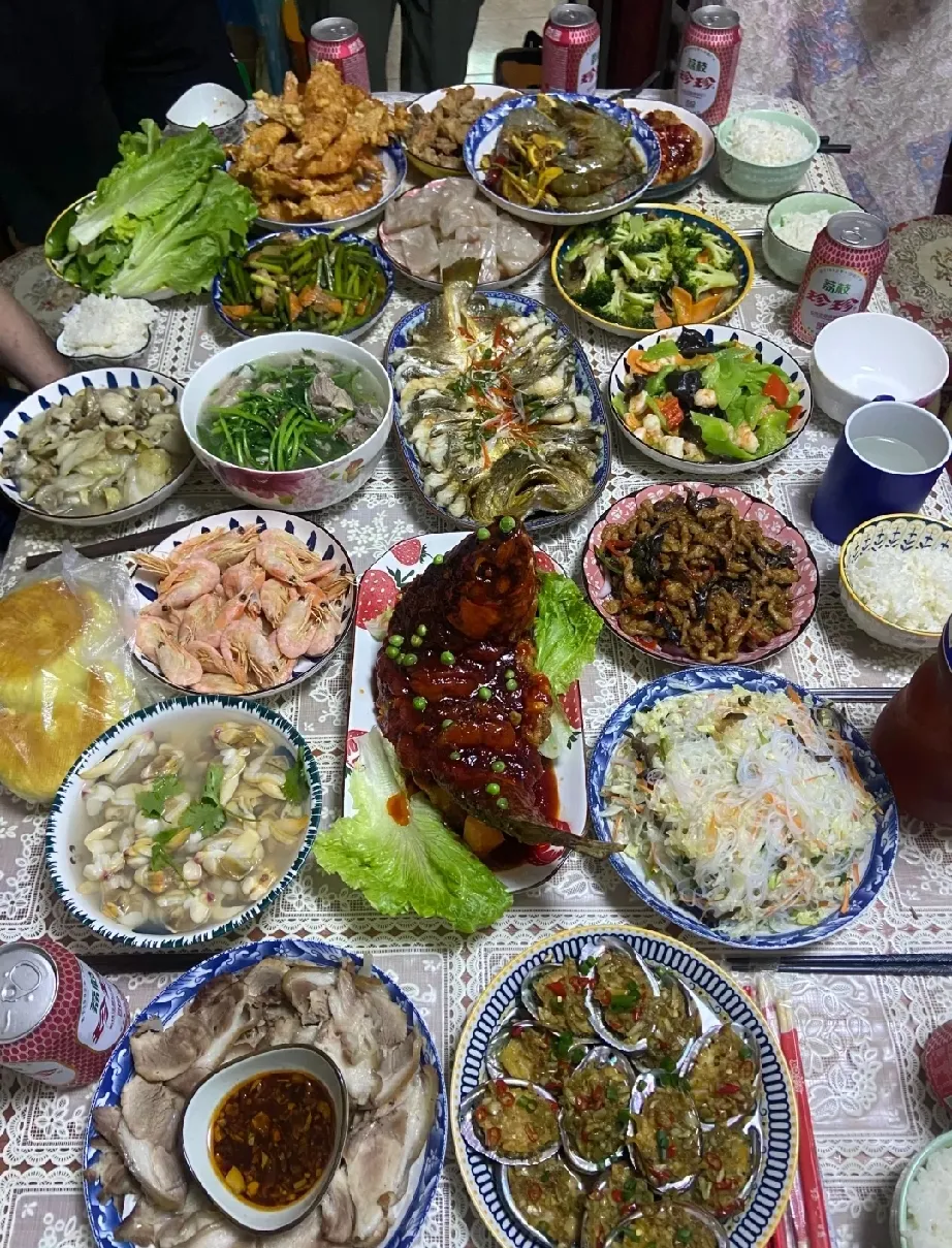 第一次来东北男友家吃晚饭，这一桌菜怎么样？