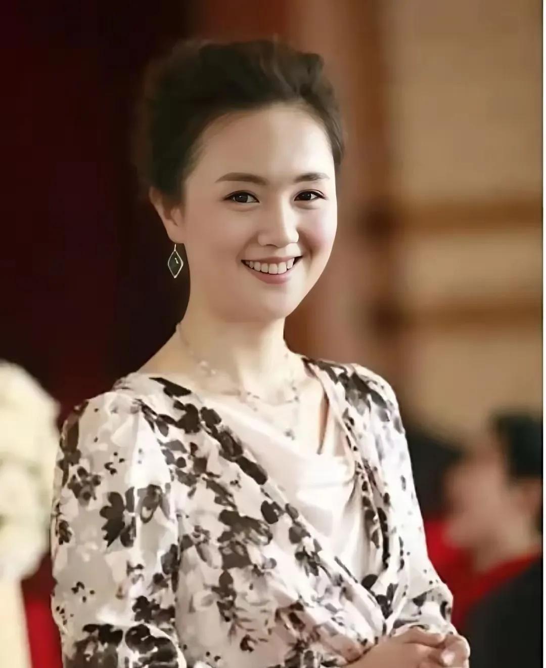朱媛媛遗憾的离开我们了，但是她却赢麻了！不是因为她长的漂亮，也不是因为她性格